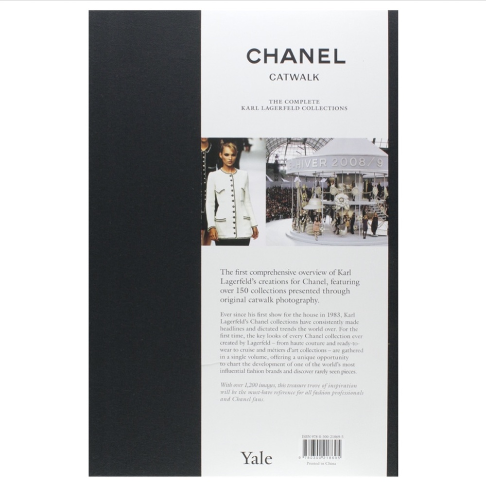 NEW*Bundle*CHANEL Cosmetic Bag +Decor Table Book! - Picture 11 of 16